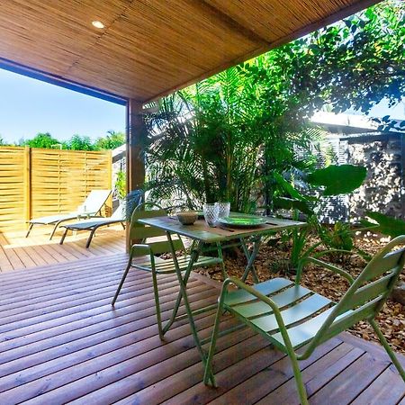Idylle - Charmant Bungalow A 2 Pas Du Lagon Ла-Салин-ле-Бен Экстерьер фото